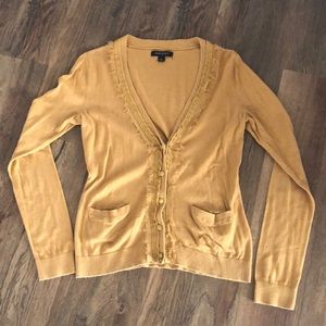 Banana Republic v neck cardigan